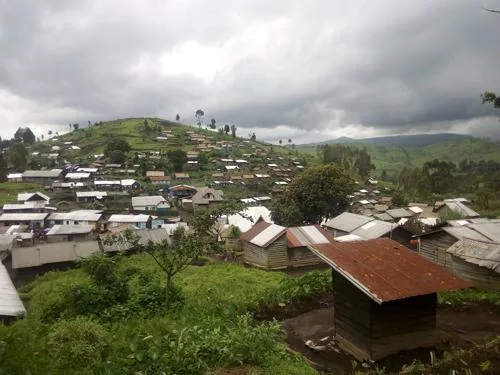 Une vue aérienne de la localité de Burungu dans le territoire de Masisi au Nord-Kivu. Radio Okapi/Photo Marc Maro Fimbo.