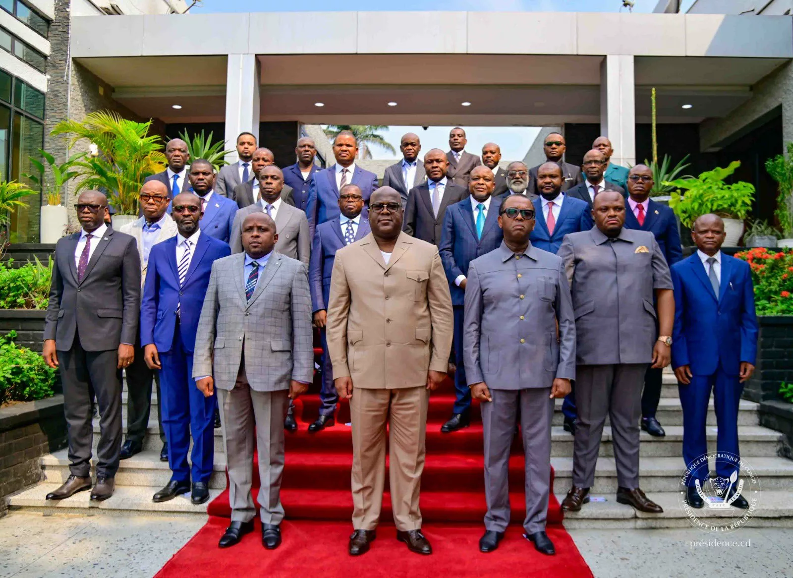 Le Président de la RDC Félix Tshisekedi entourés des gouverneurs des provinces