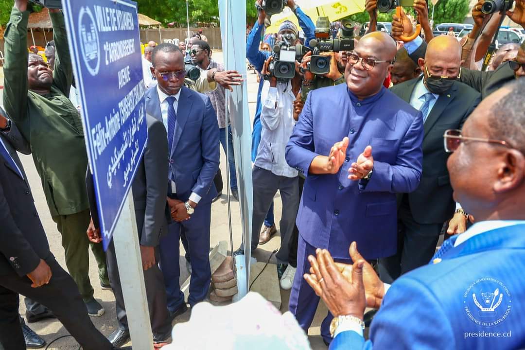 Le Président Congolais Félix Tshisekedi inaugurant une avenue à N'djamena