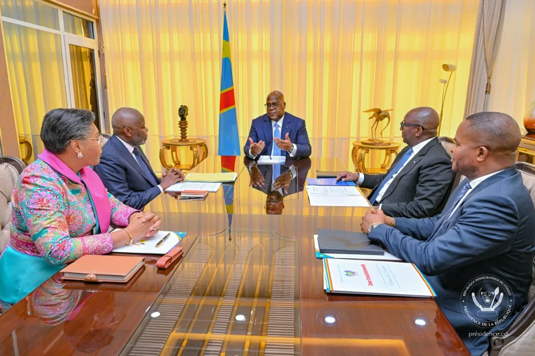 Le Président de la RDC Félix Tshisekedi en train de présider la réunion inter-institutionnelle à Kinshasa