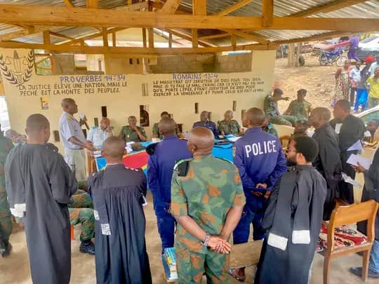 Audience du prononcé du jugement au tribunal militaire de garnison de Matadi