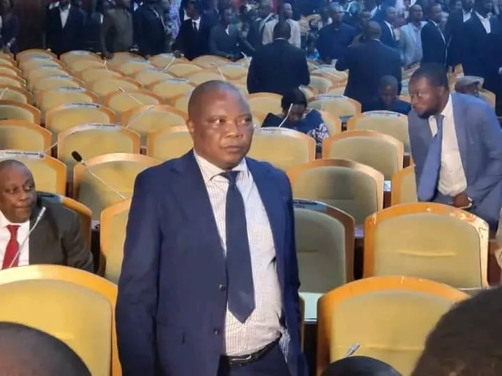 Le député national Diallo Meba Kalumba à l'assemblée nationale