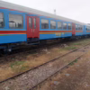 13 nouvelles voitures de l'Onatra pour le train urbain à Kinshasa, 07/02/2011.