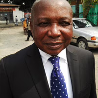 Kamanda wa Kamanda Mazembe Président de l'Union nationale de la presse du Congo